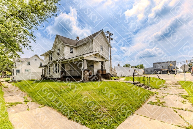 Building Photo - 115 E Willard St Unit 2 Rental