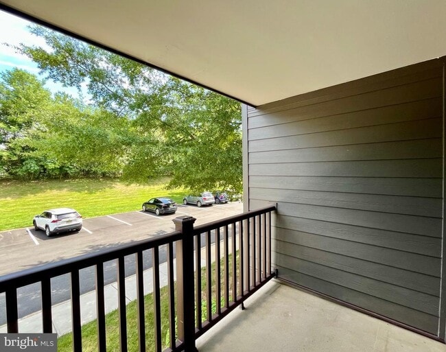 Photo - 2217 Sayre Dr