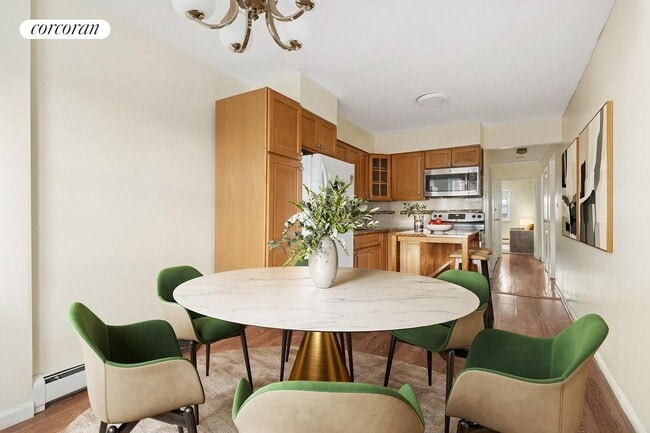 Photo - 1277 E 82nd St