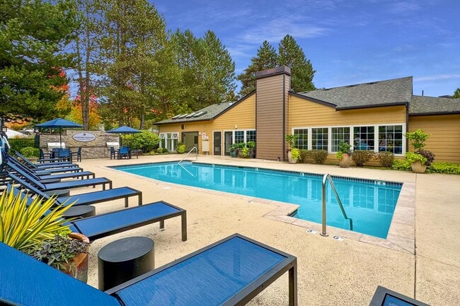 Building Photo - Newport Crossing