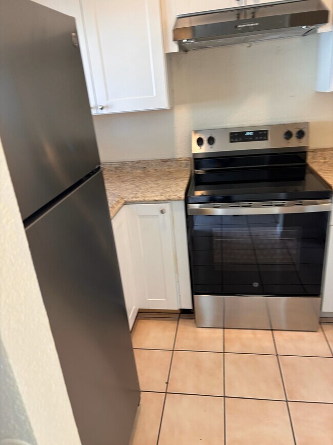Photo - 3561 Merced Ave Unidad B