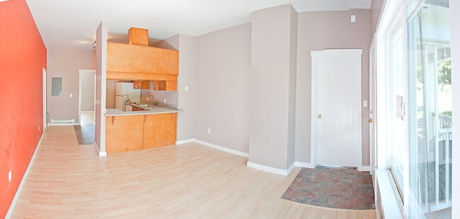 Photo - 1425 E Yesler Way Unidad 2