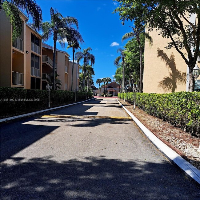 Photo - 15300 SW 106th Terrace Unit 536