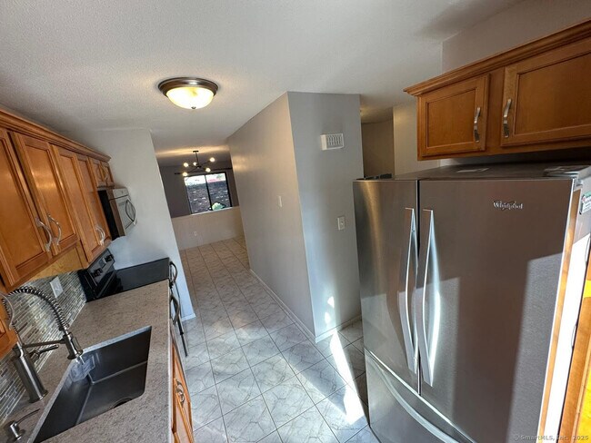 Photo - 56 Webster Ct