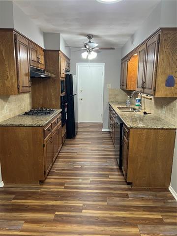 Photo - 10546 Mapleridge Dr