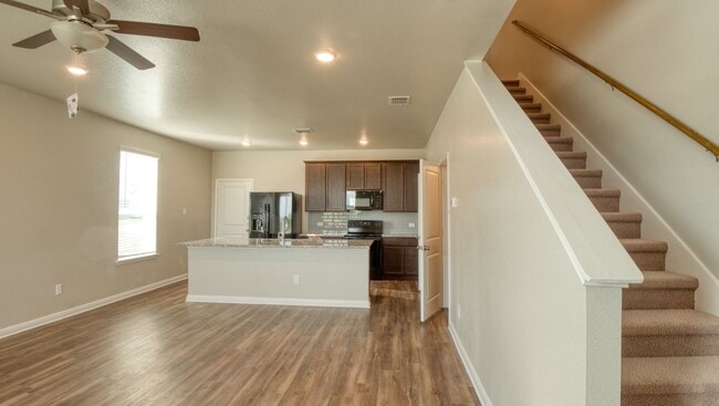 Building Photo - Where Style Meets Comfort: Elevate Your Li... Rental