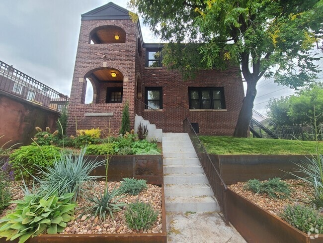 Building Photo - 3309 N Walker Ave Unit 3311 Rental
