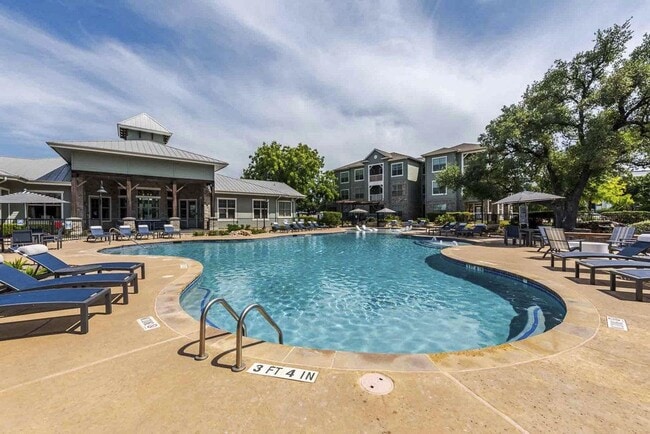 Building Photo - 9520 Spectrum Dr Unit A1