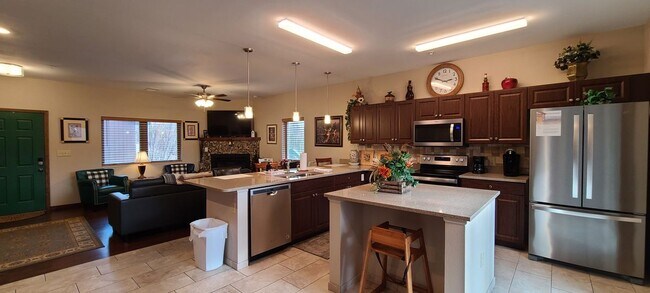 Photo - 132 Village Dr Condo