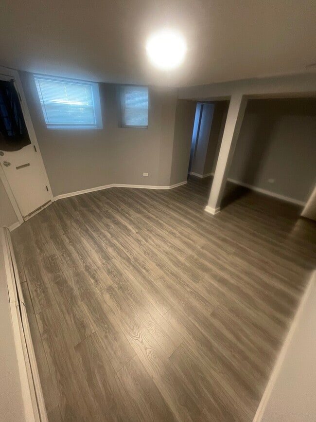 Photo - 4929 S Vincennes Ave Unidad G