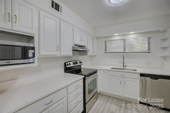 Building Photo - 11514 Turn Stone Ct Rental