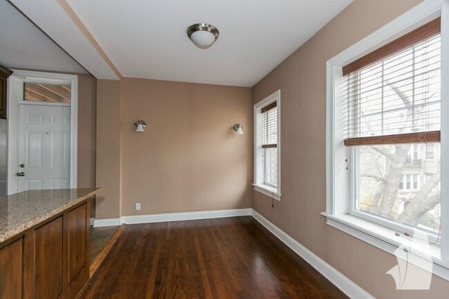 Photo - 4838 N Paulina St Unit G