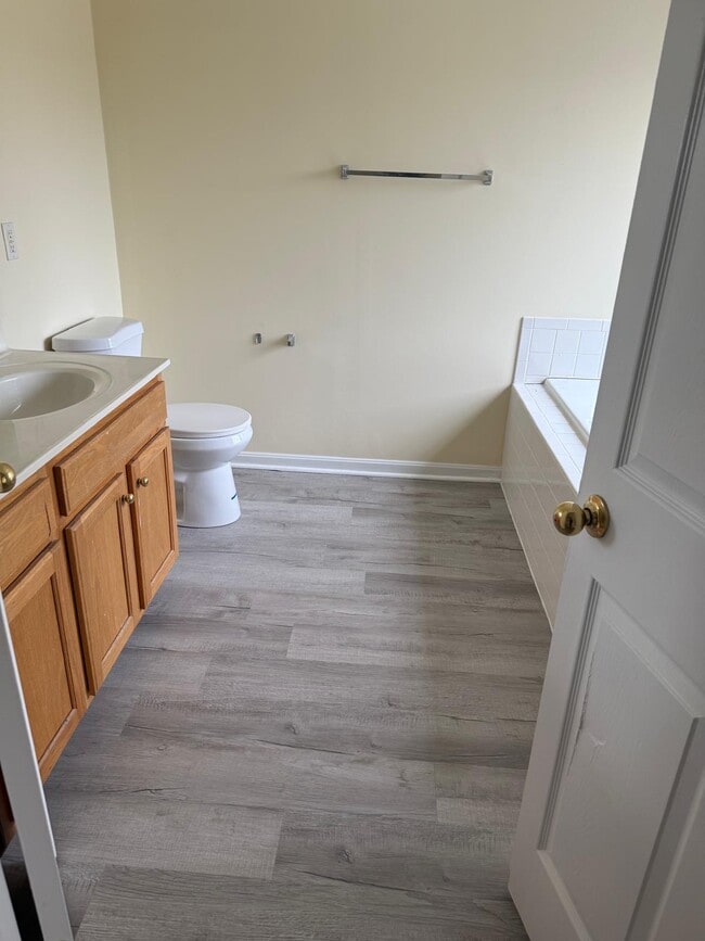 Photo - 6302 Cullen Pl