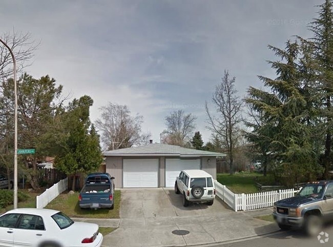 Building Photo - 2919 Juanipero Way Rental