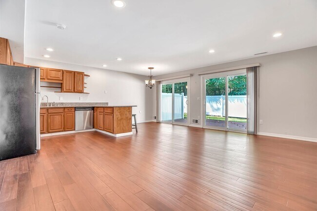 Photo - 2219 North Ave