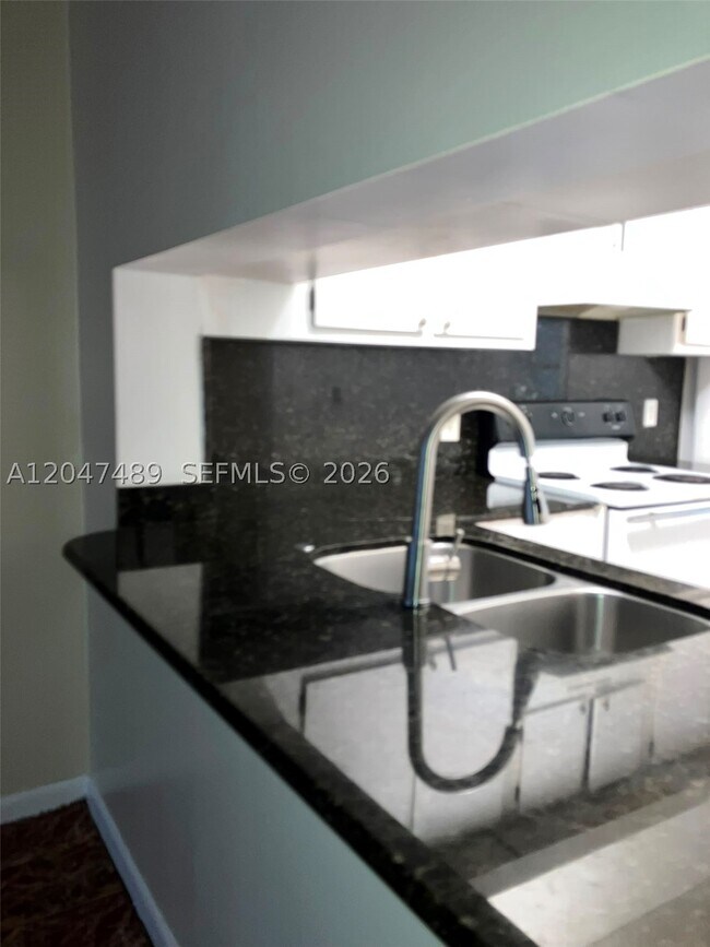 Photo - 204 Lake Pointe Dr Unit 208