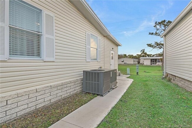 Photo - 7073 SE Birchwood Ln