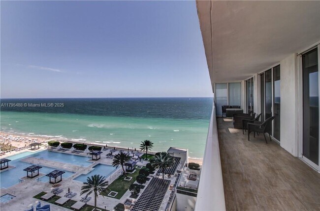 Building Photo - 1830 S Ocean Dr Unit 1708 Rental