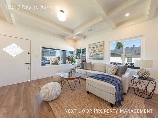 Photo - 18412 Devlin Ave