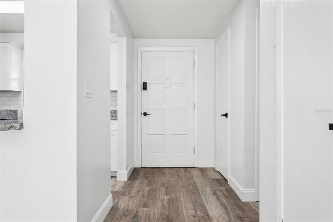 Photo - 9007 Tree Valley Cir