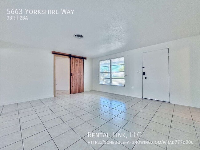 Photo - 5663 Yorkshire Way