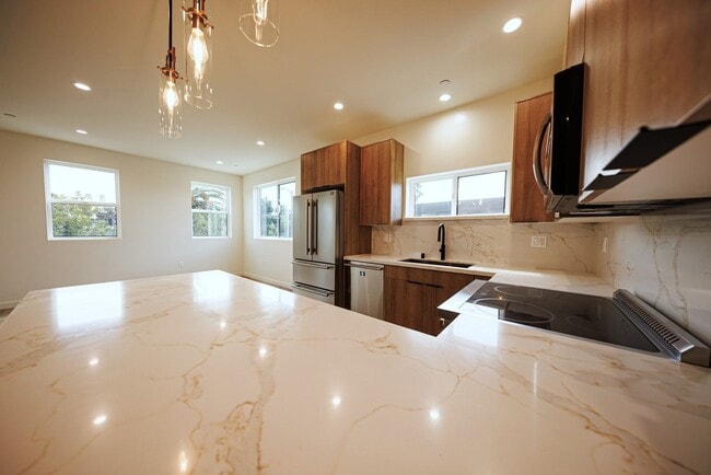 Photo - LUXURY in Prime Culver City Unit #5933
