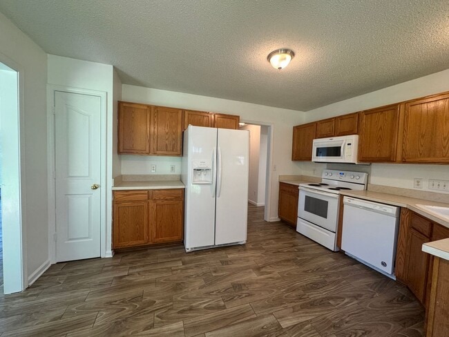 Photo - 4412 David Cox Rd