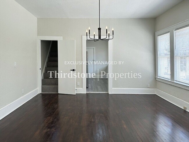 137 W 18th St