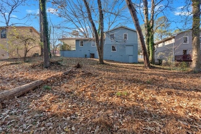Photo - 2080 Bluffton Way