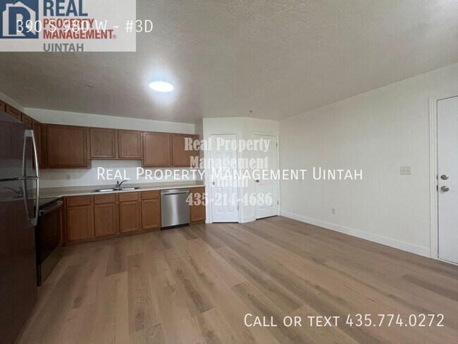 390 980 Unit 3D