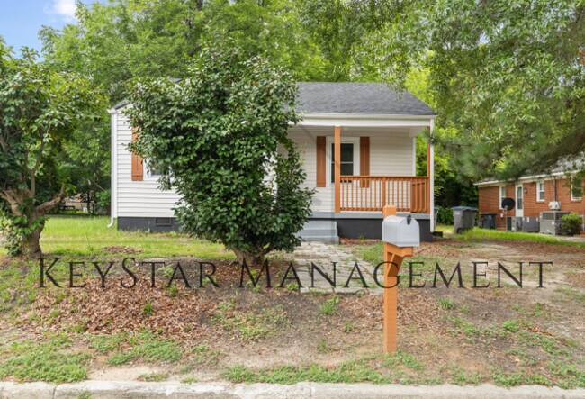 Photo - 429 Henry St