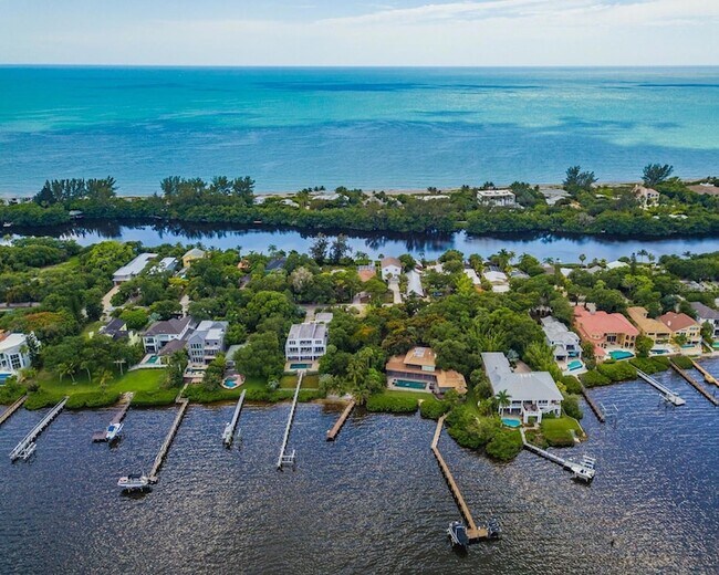 Photo - 8302 Midnight Pass Rd