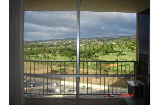 Photo - 98-450-450 Koauka Loop Unit 1503