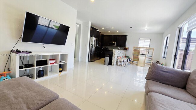 Photo - 10032 NW 87th Terrace