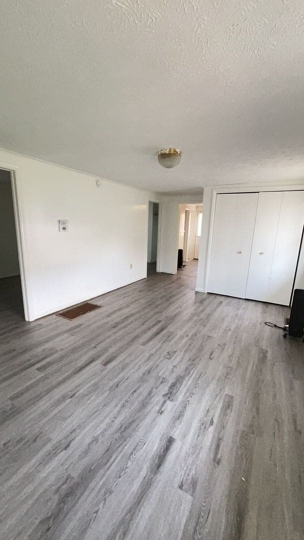 Photo - Plenty of Privacy Unit 7699