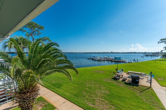 Gorgeous Water Views! - Gorgeous Water Views! House