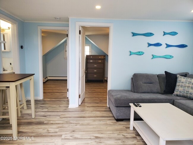 Photo - 115 Dupont Ave