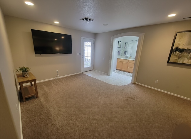 Building Photo - 2846 Seville Ln