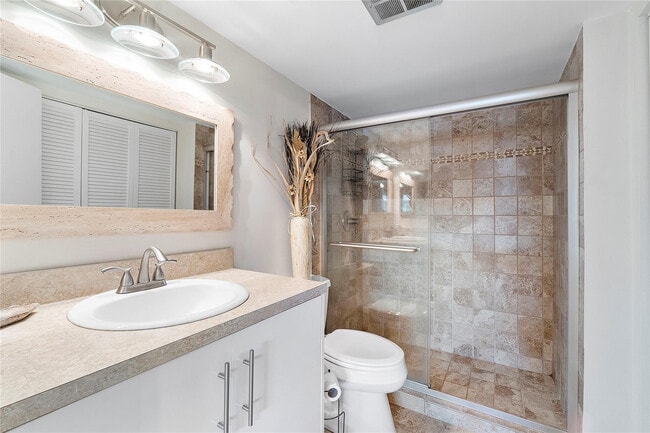 Photo - 5401 NW 2nd Ave Unidad 322