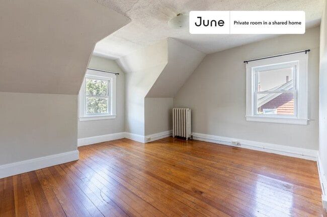 Photo - Room in Shared 9 bed/2 bath home Unit G