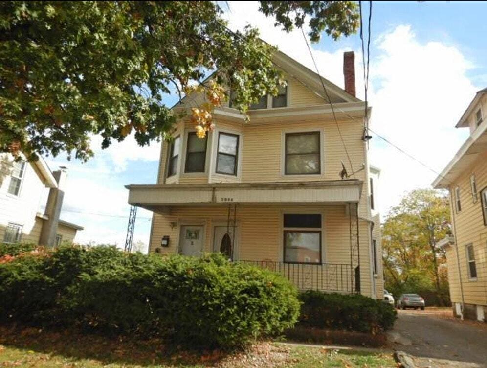 Photo - 3054 McHenry Ave Unidad 1