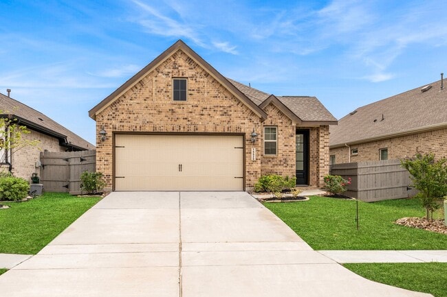 Photo - 15520 Maple