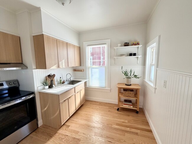 Photo - 11 Spring St Unidad #3