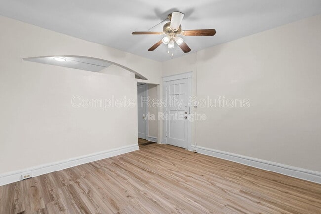 Photo - 4301 S 38th St Unit 1s