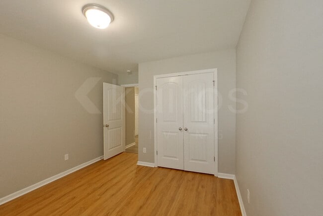 Photo - 132 Bluff Rd