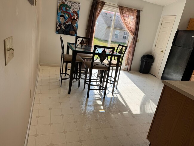 Photo - 5731 Blackley Ln