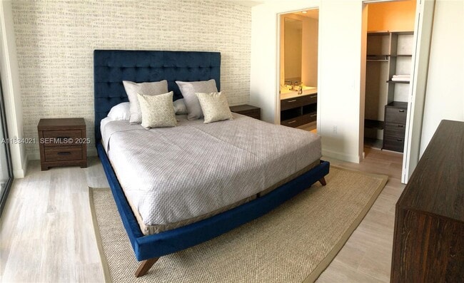 Photo - 45 SW 9th St Unidad 2308