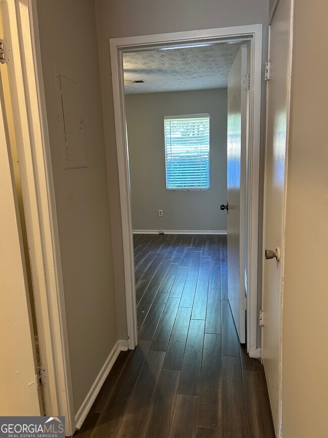 Photo - 1292 Crystal Lake Rd