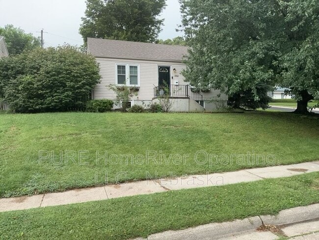 Building Photo - 1302 S 51st Ave