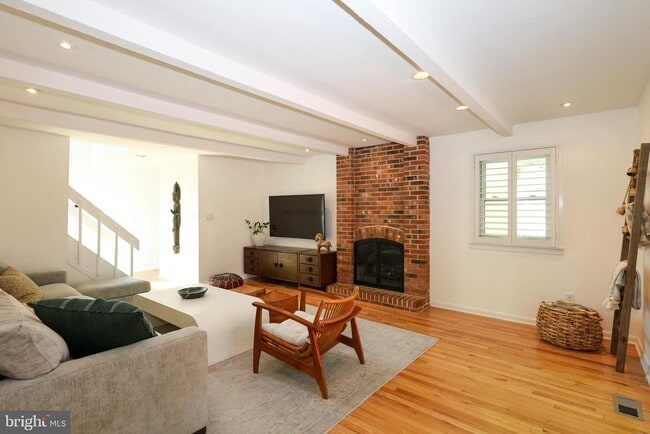 Photo - 206 Drakes Drum Dr